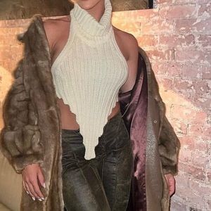 Local European Saro top